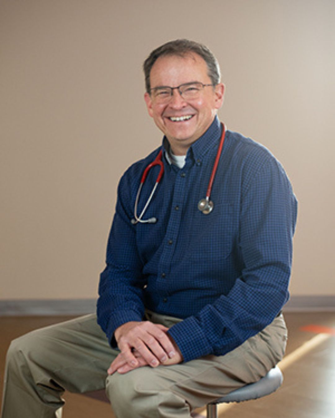 Dr. Robert Bucknam